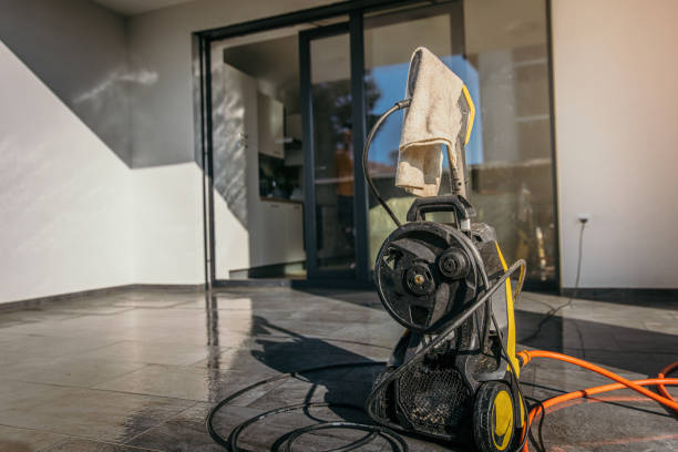 Best Pool Deck Cleaning  in Somerville, NJ